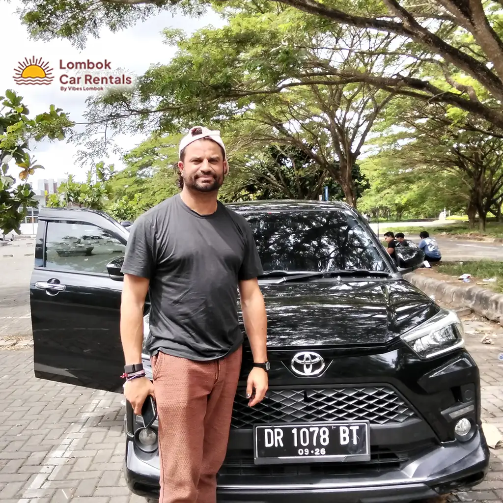 you can order rentalcarslombok.com